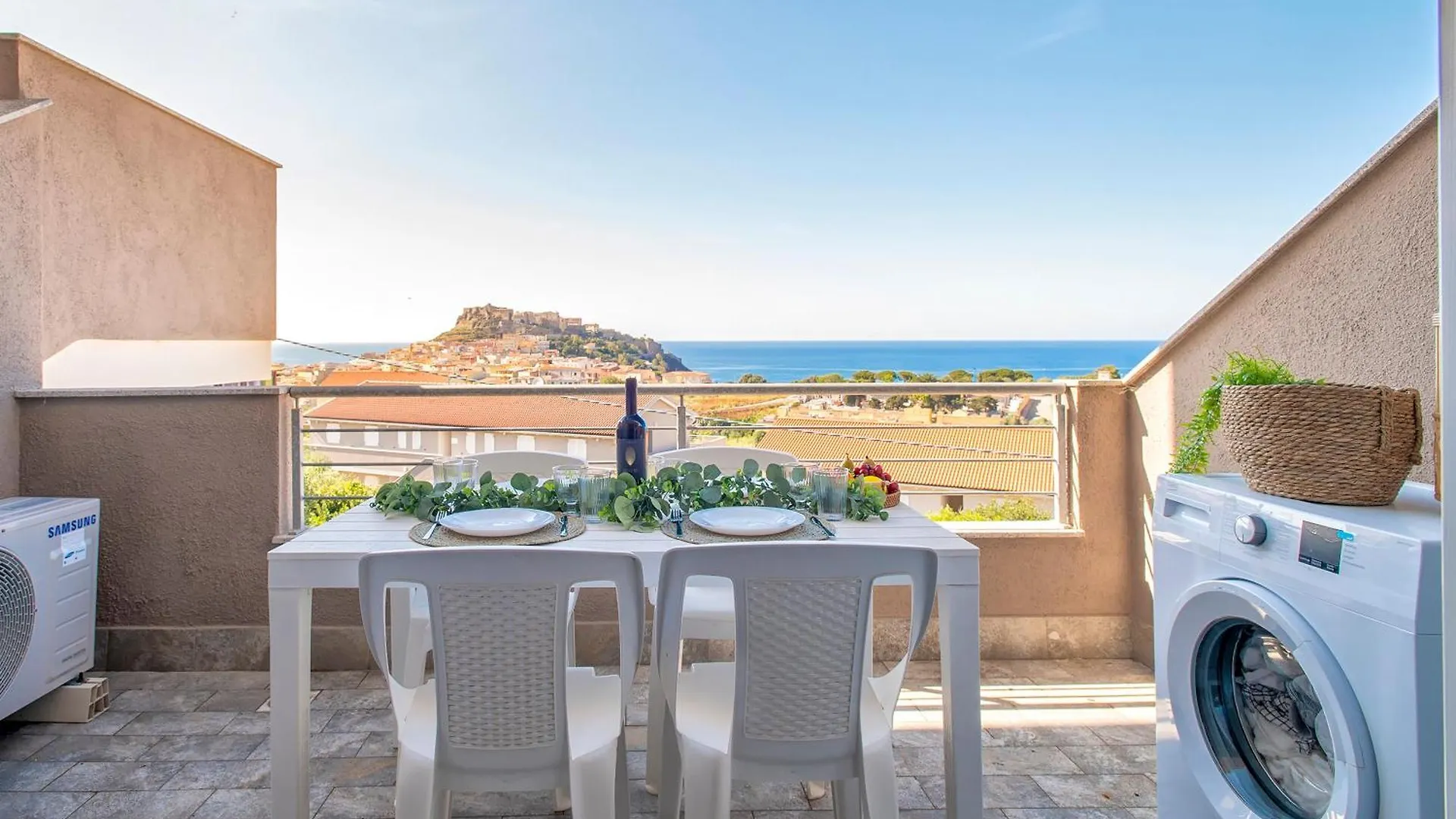 Sardinia Re - Smeralda 16 Castelsardo Italy