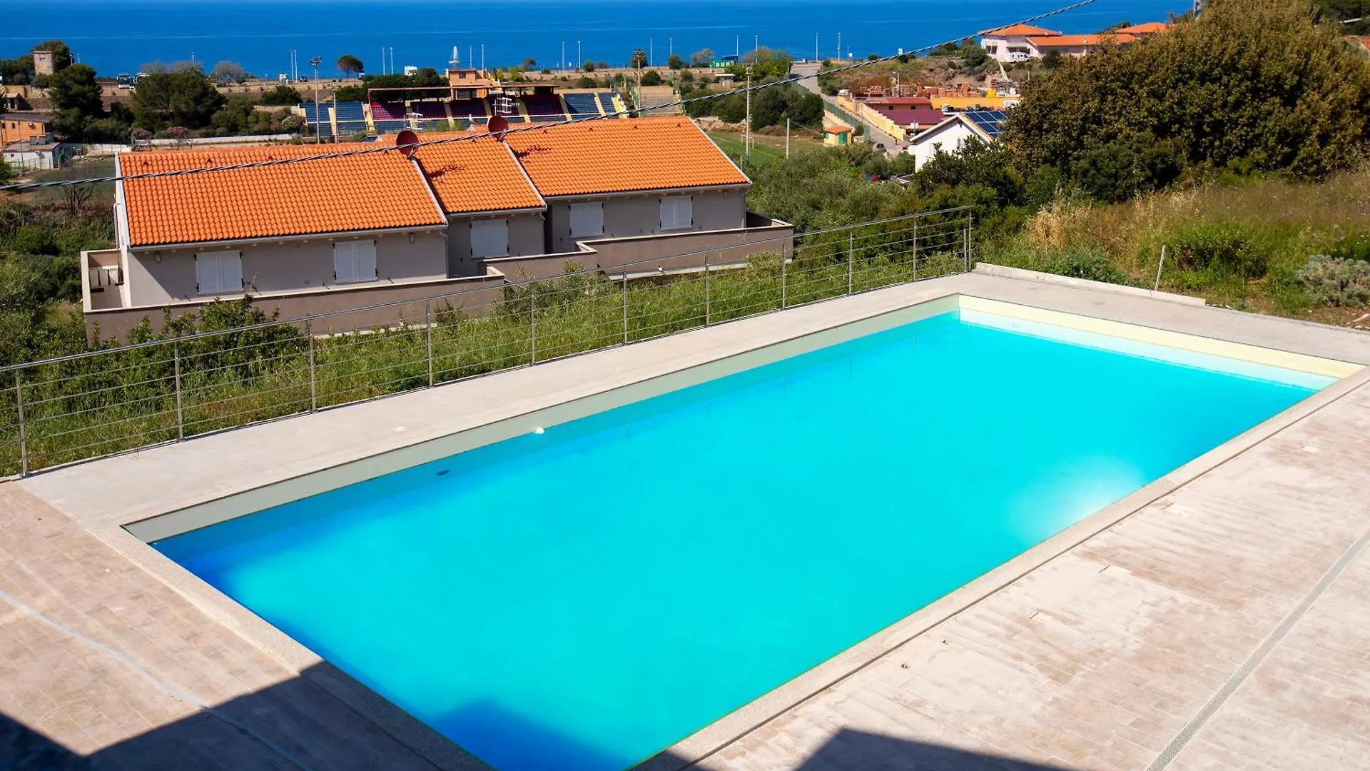 Sardinia Re - Smeralda 16 Castelsardo 0*,